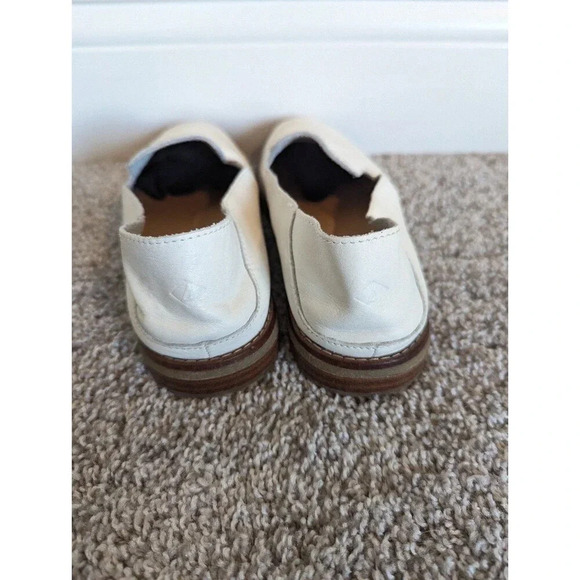 Sperry Seaport Levy Soft Leather Flats - white sz 7 - Picture 4 of 8